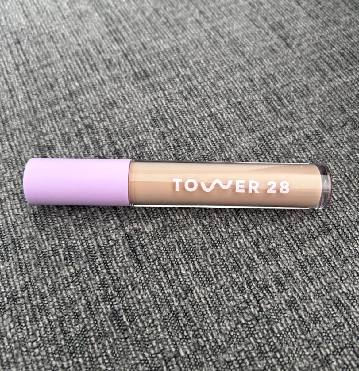 Tower 28 Swipe Serum Concealer in Shade 5.0 EP - photo 2