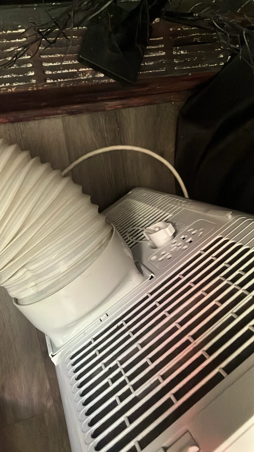 TCL Portable Air Conditioner H5P24W - photo 3