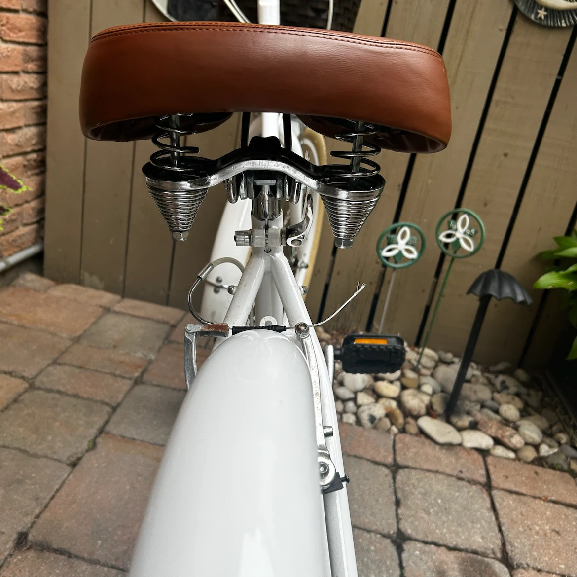 Everyday Kensington Vintage Series Bicycle - photo 5