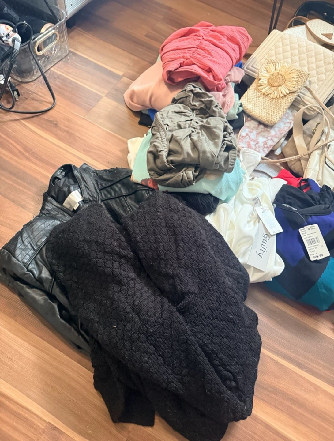 Assorted Women's Clothing and Accessories Bundle - photo 4