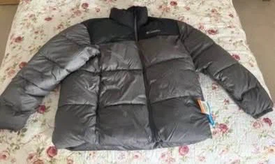 Columbia winter jacket (New) (Extra Large)