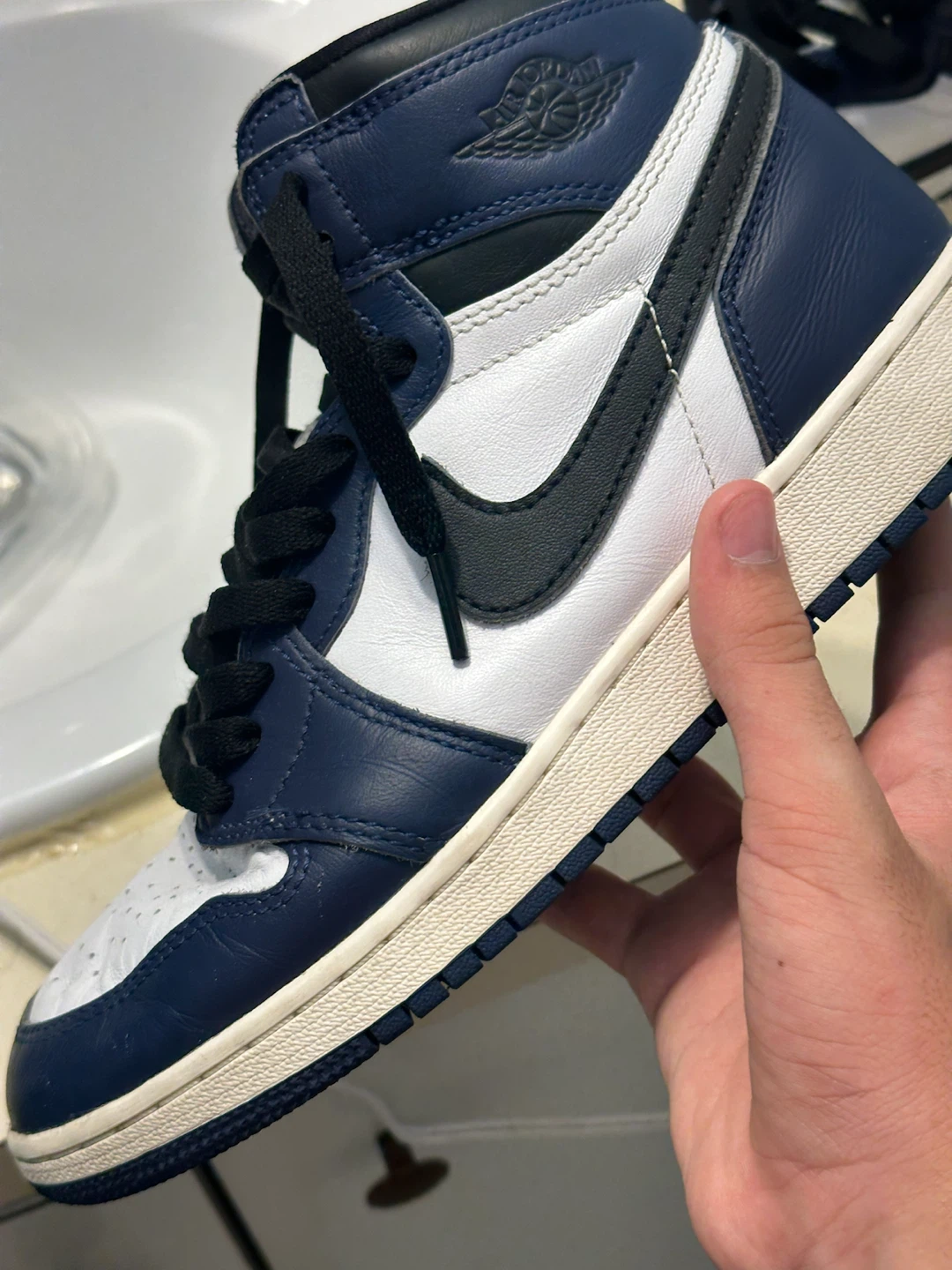 Nike Air Jordan 1 Mid Obsidian Navy Blue White Size 7Y - photo 2