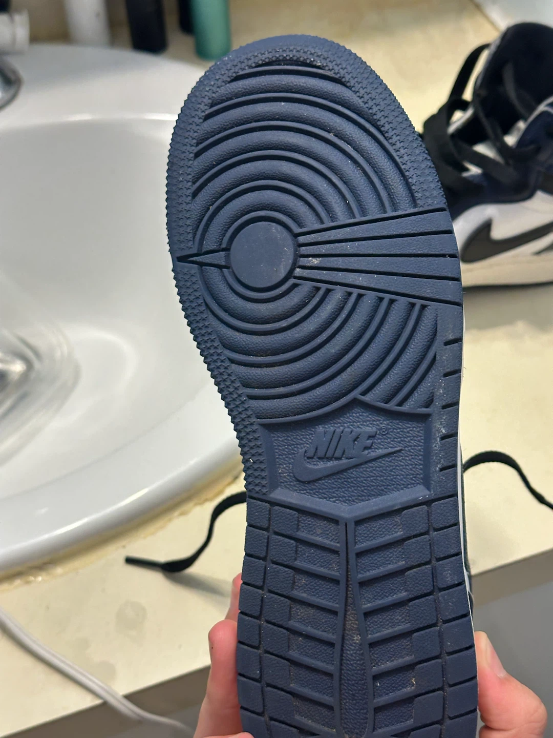 Nike Air Jordan 1 Mid Obsidian Navy Blue White Size 7Y - photo 3
