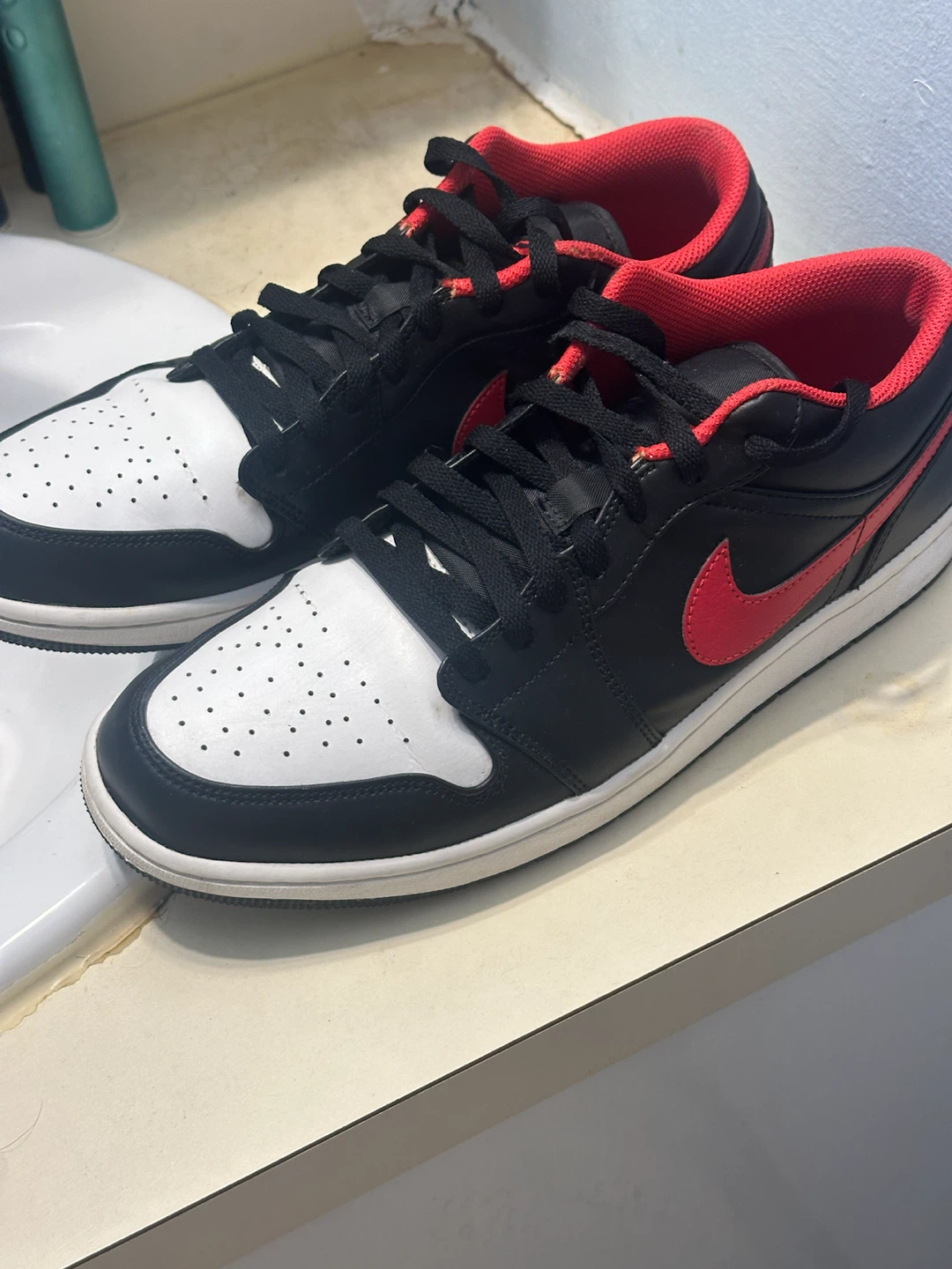 Nike Air Jordan 1 Low Black Gym Red