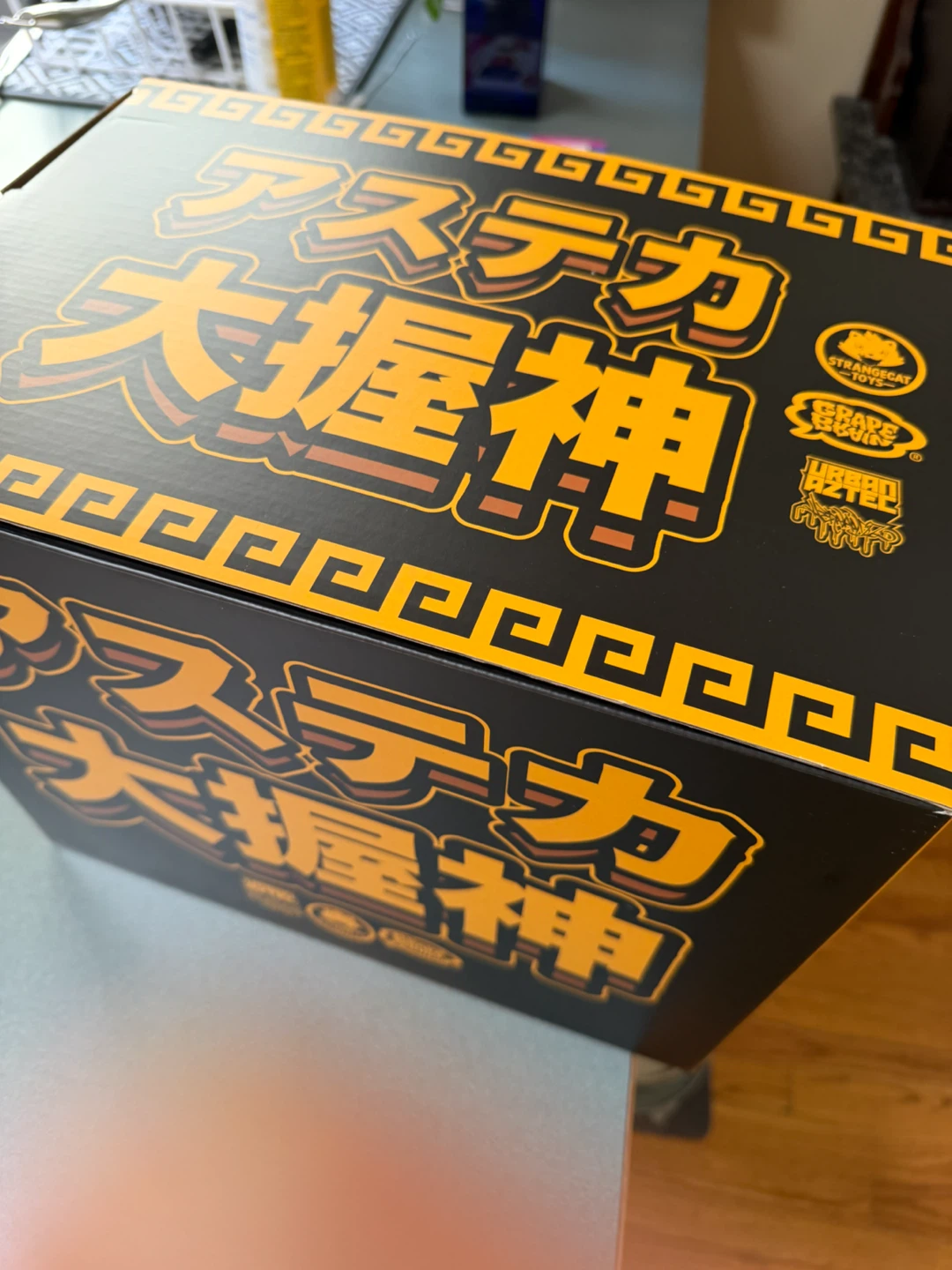 Grape Brain Urban Aztec Vinyl Figure - photo 3