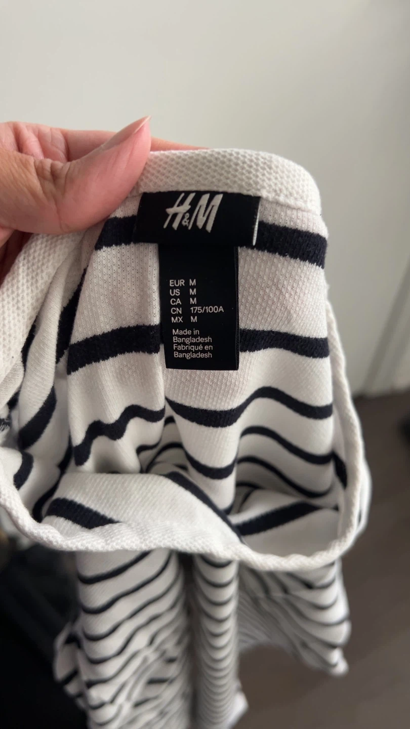 H&M Striped T-Shirt Size M - photo 3
