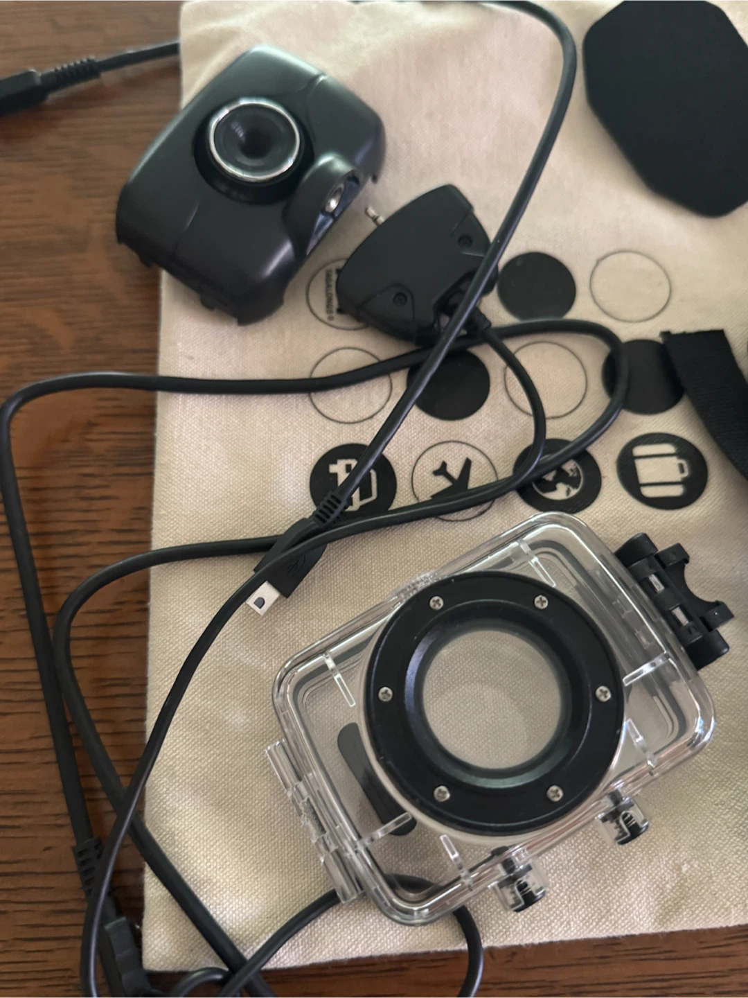 Vivitar DVR 783HD Dash Cam with Accessories - photo 4