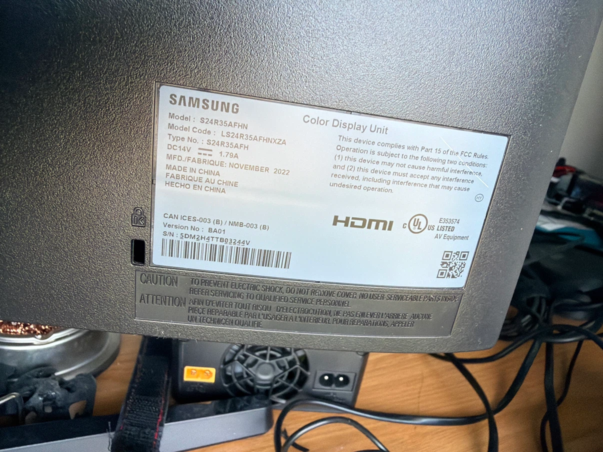 Samsung 24-inch Monitor S24R35 - photo 2