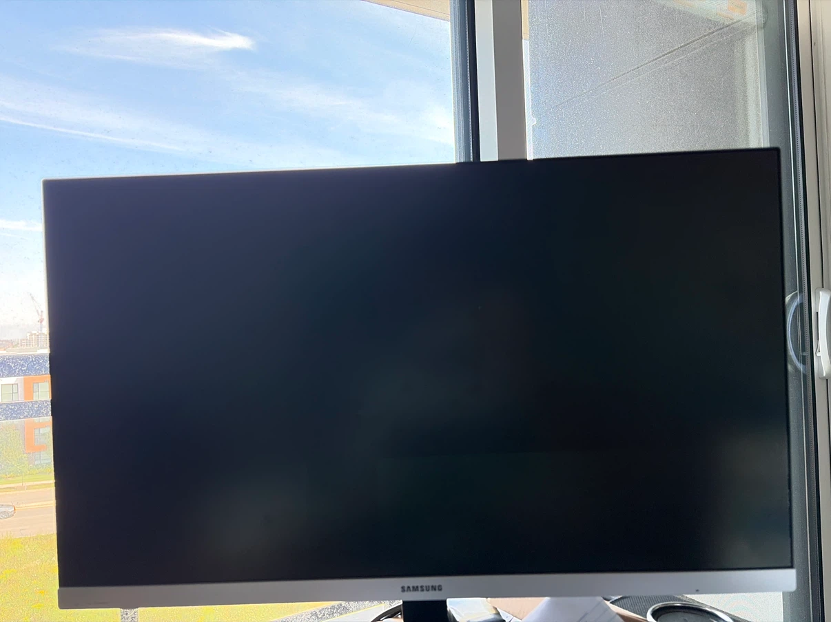 Samsung 24-inch Monitor S24R35