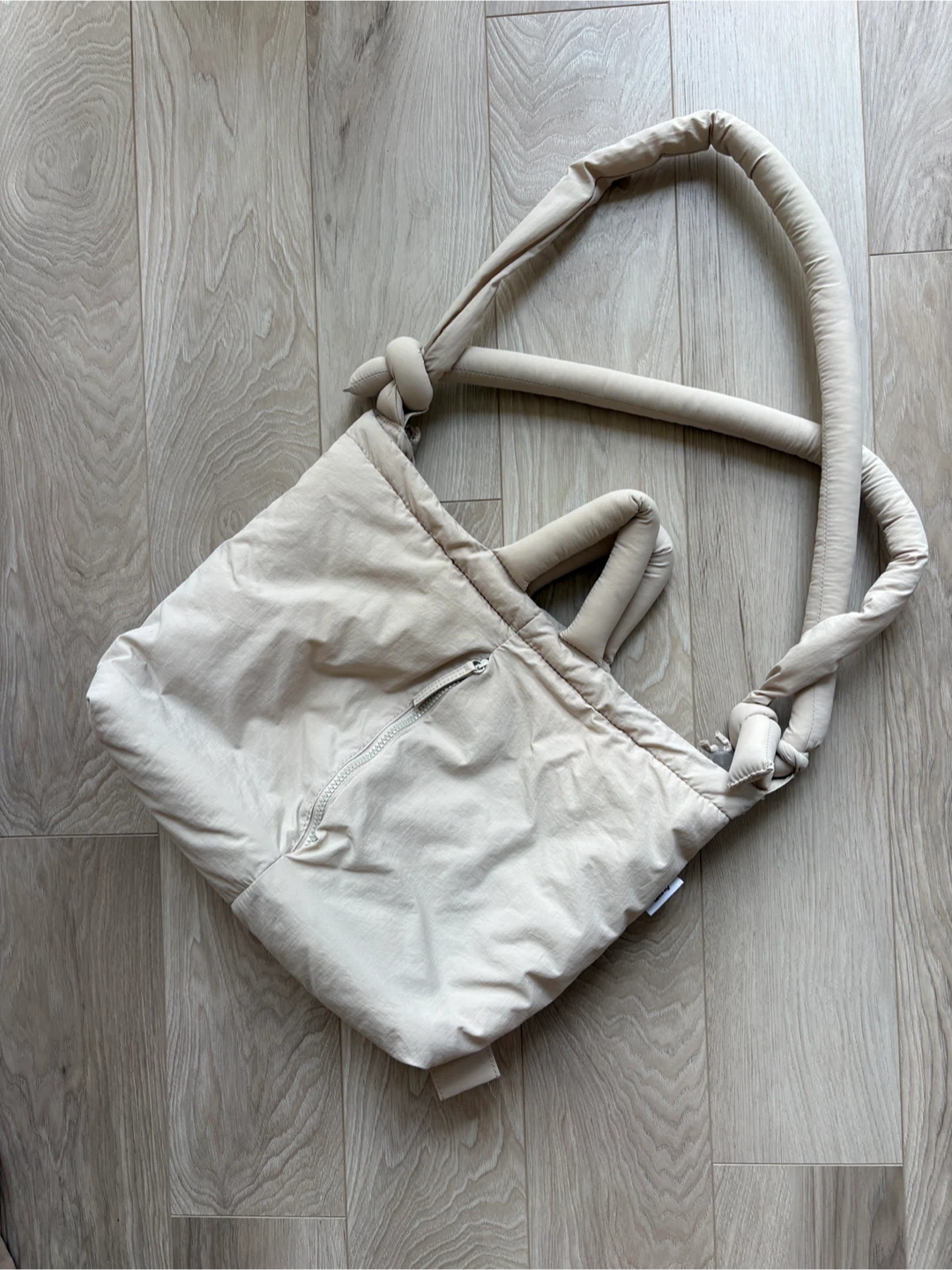Olend Ona Tote Bag - Beige