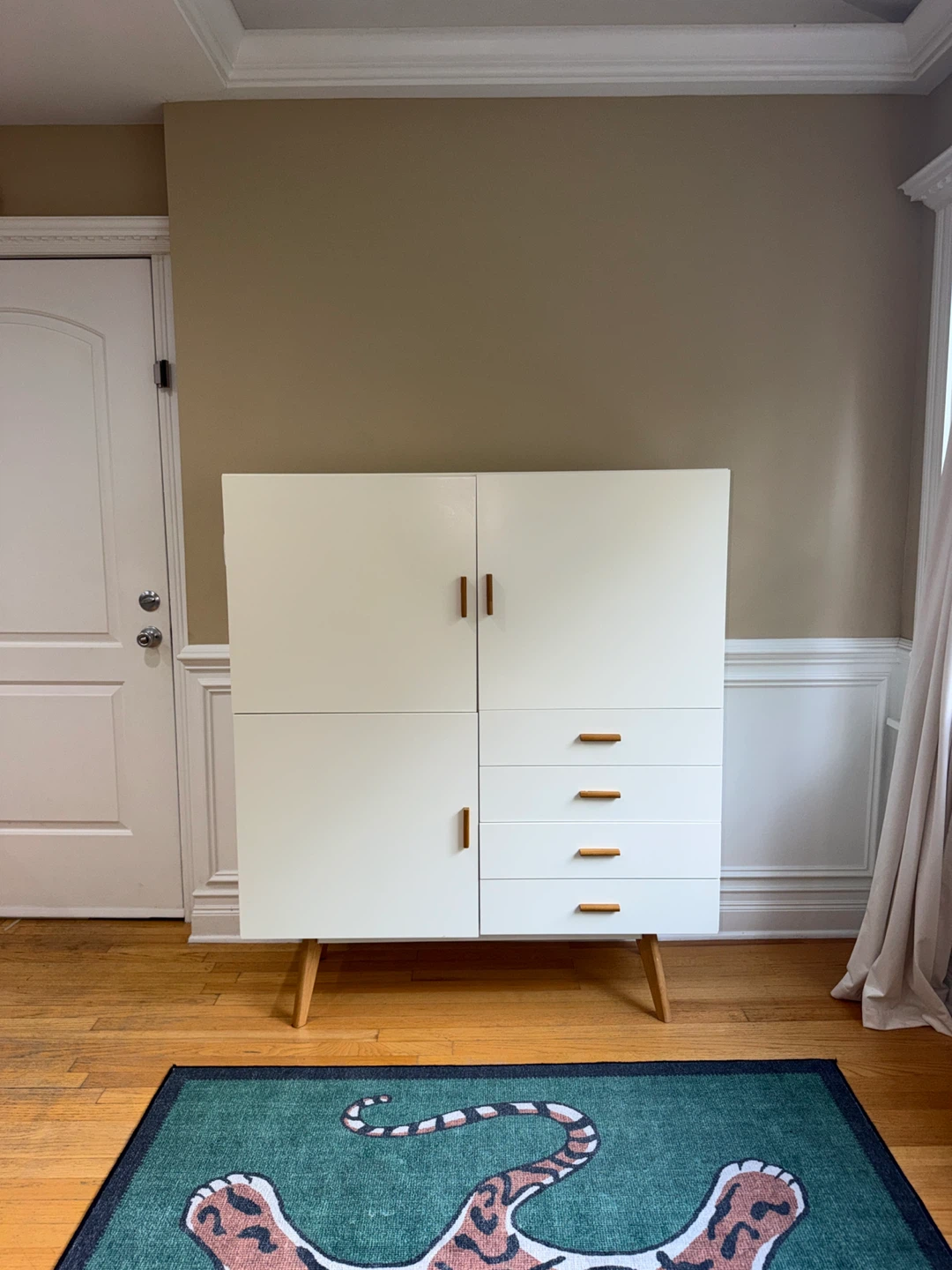 White Highboard( mid century )with Wood Legs and Handles - photo 2