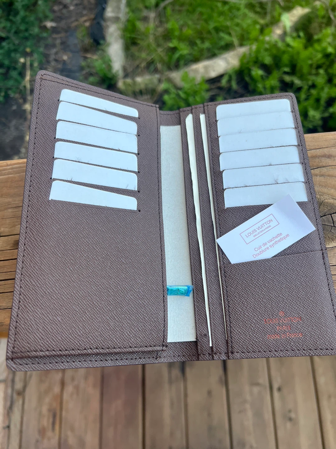 NEW Louis Vuitton Damier Ebene Long Wallet - photo 2