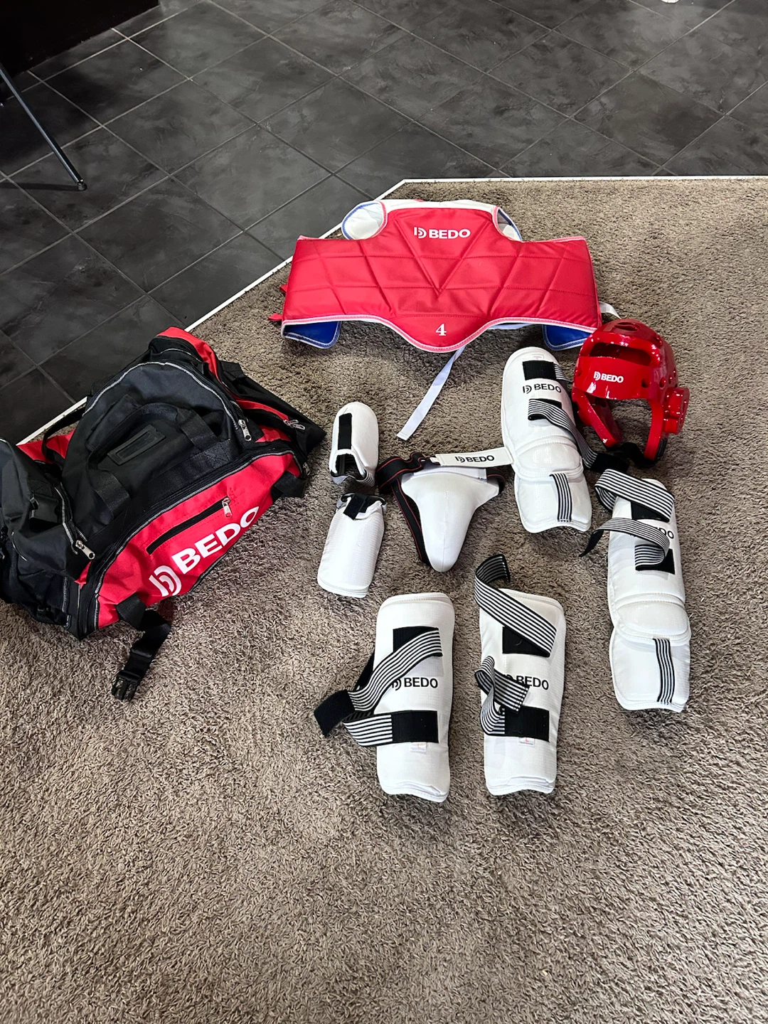 BEDO Taekwondo Protective Gear Set