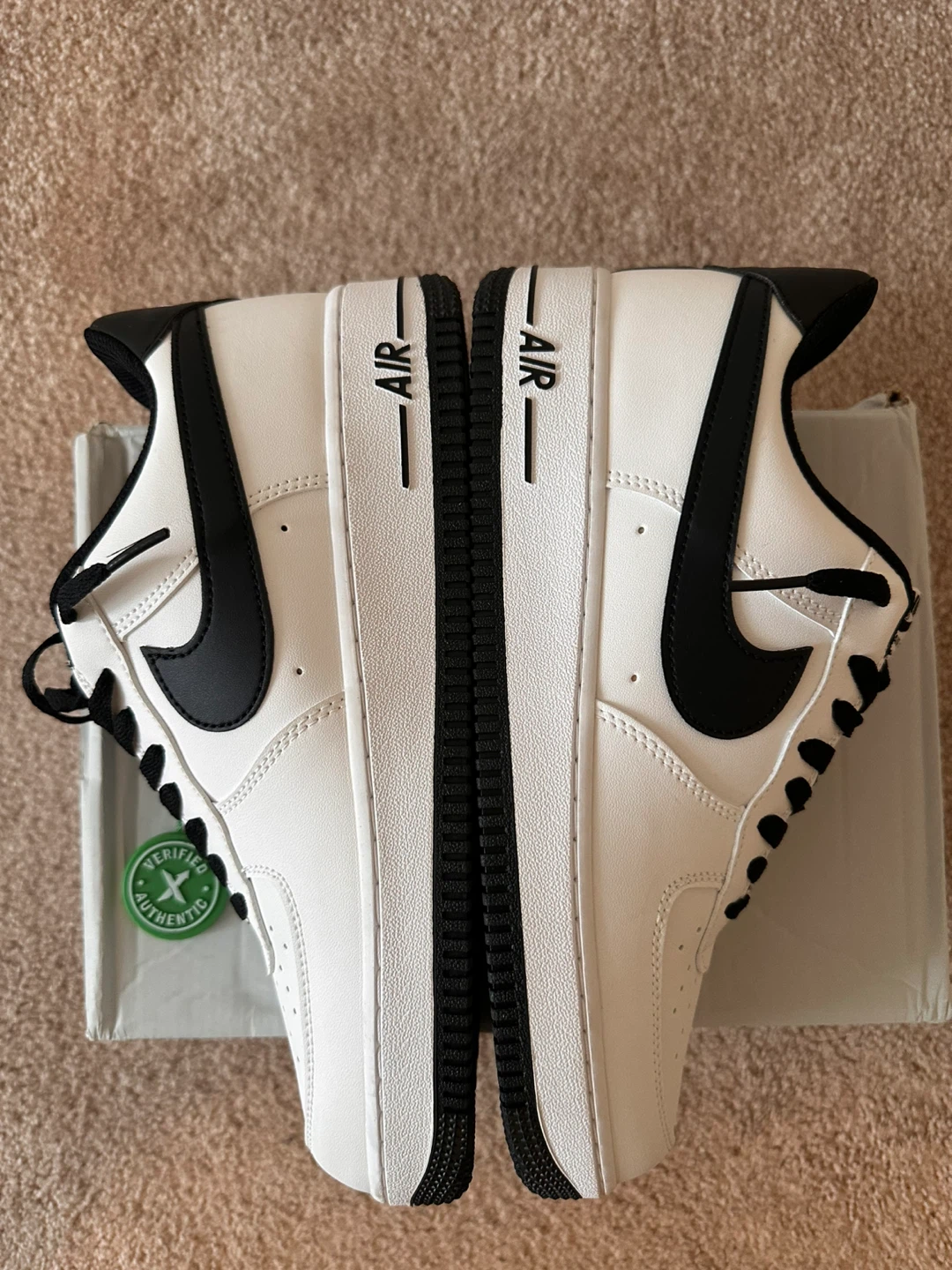 9.5 Nike Air Force 1 '07 Sneakers - photo 3