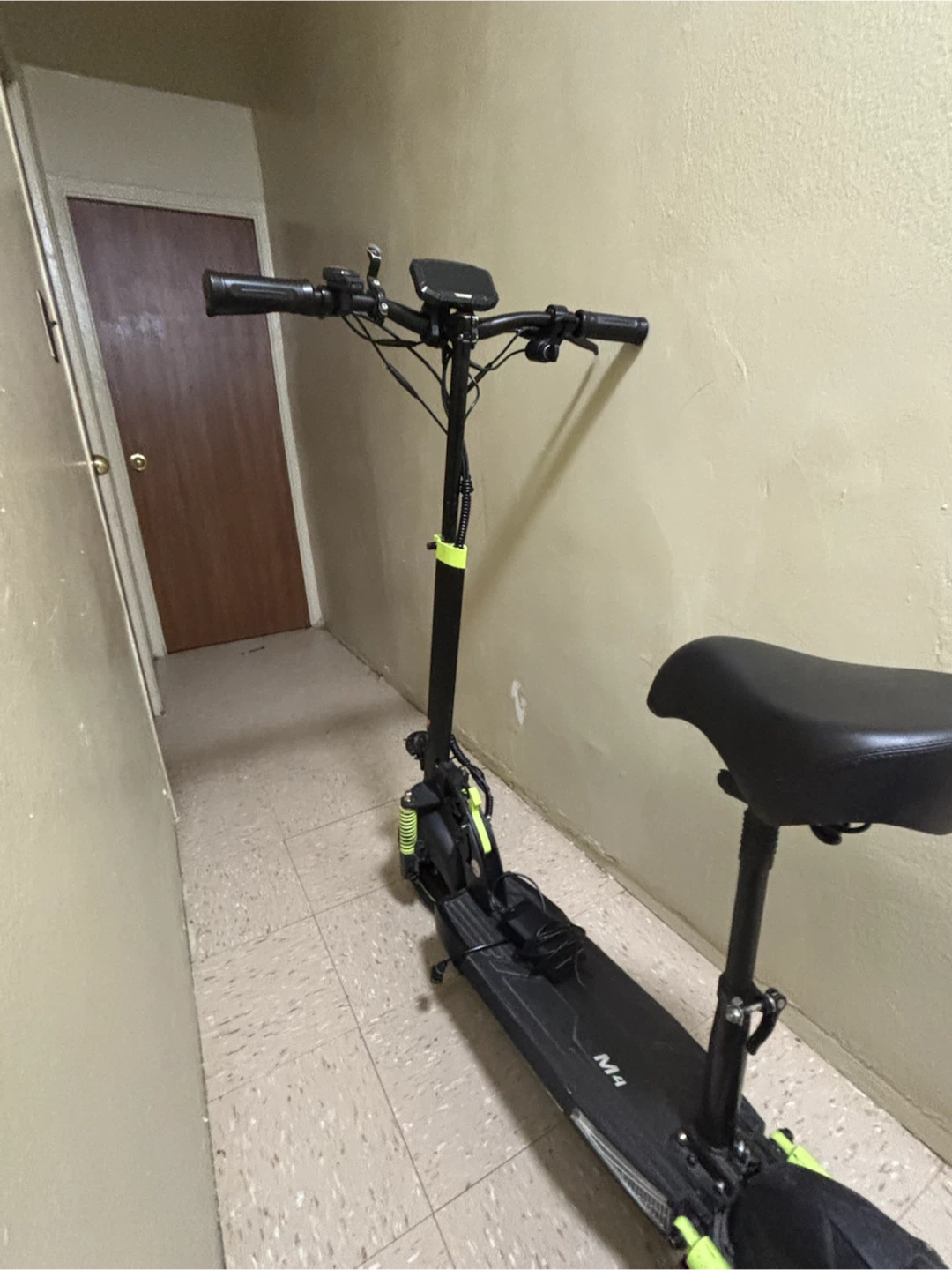 M4 Electric Scooter with Seat - photo 5