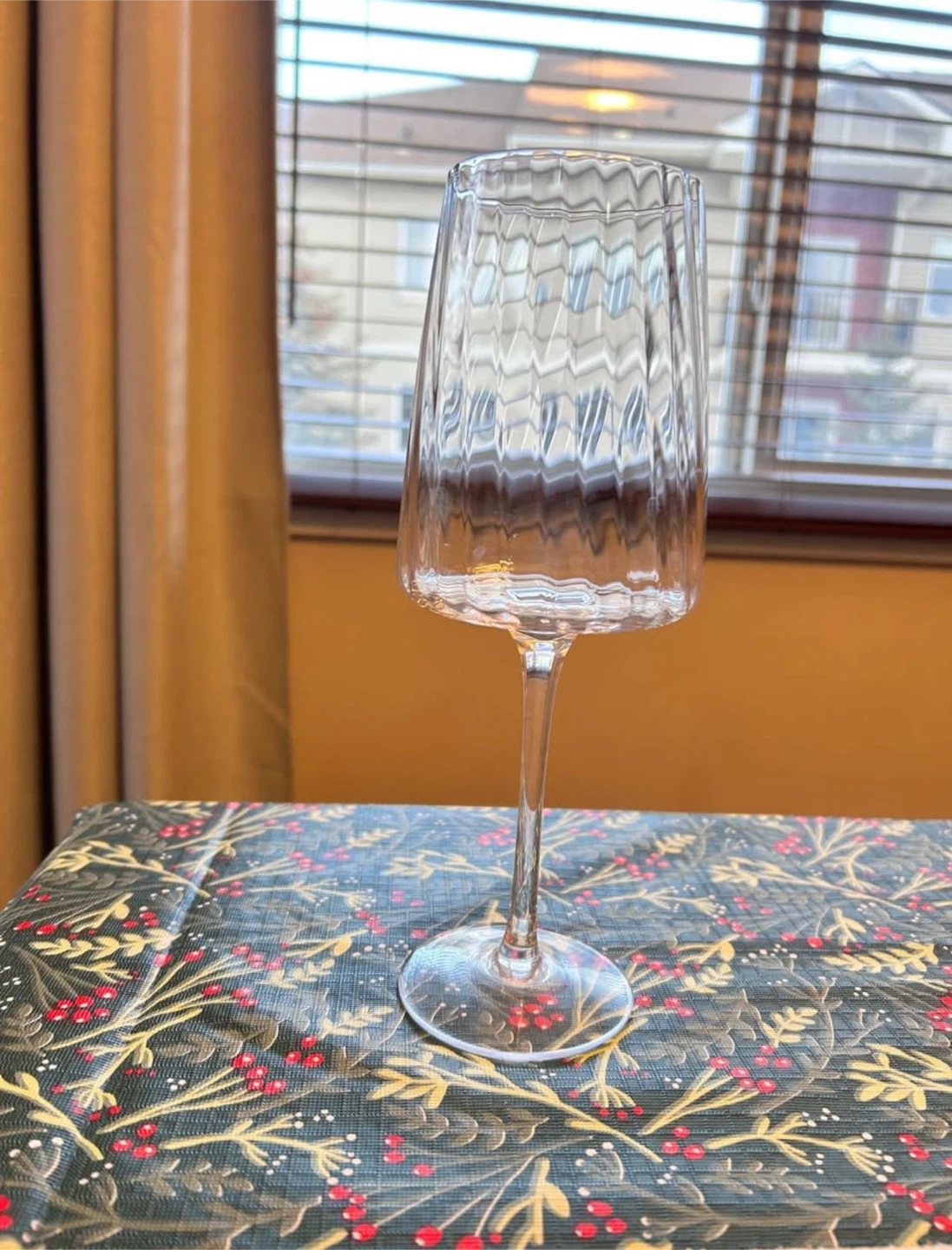 Textured Wine Glass - Set of 6