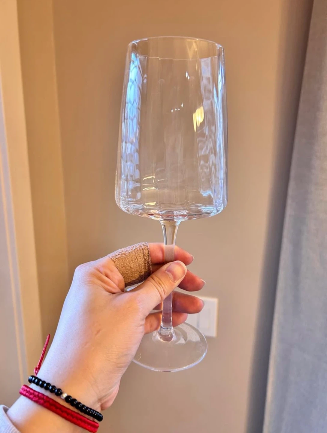 Textured Wine Glass - Set of 6 - photo 4