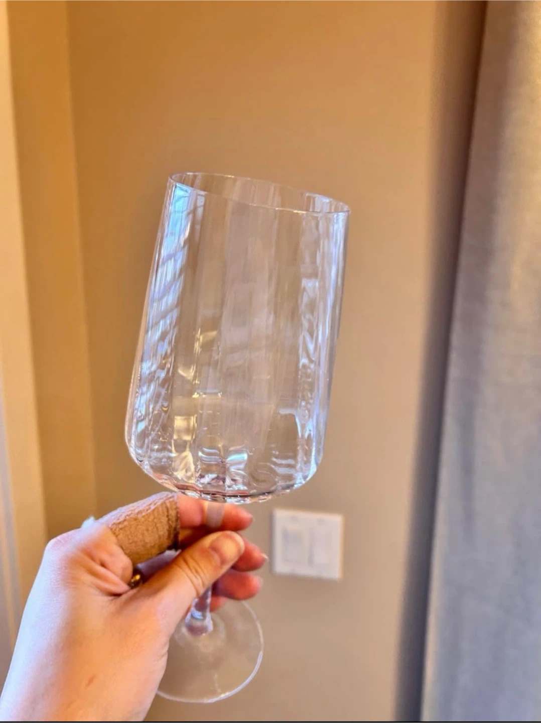 Textured Wine Glass - Set of 6 - photo 5