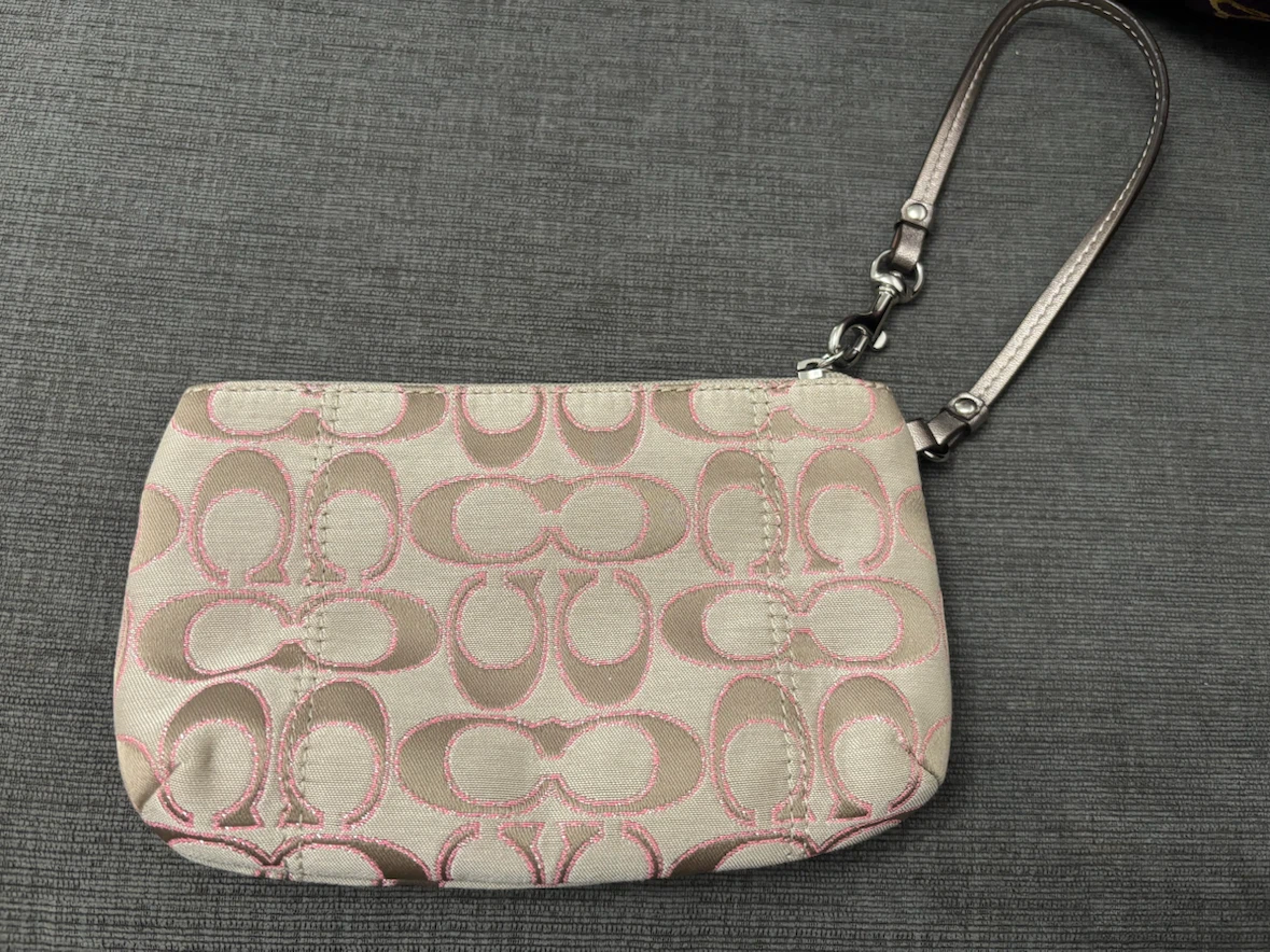 Coach Vintage Pink & Beige Signature Canvas Wristlet Pouch - photo 2