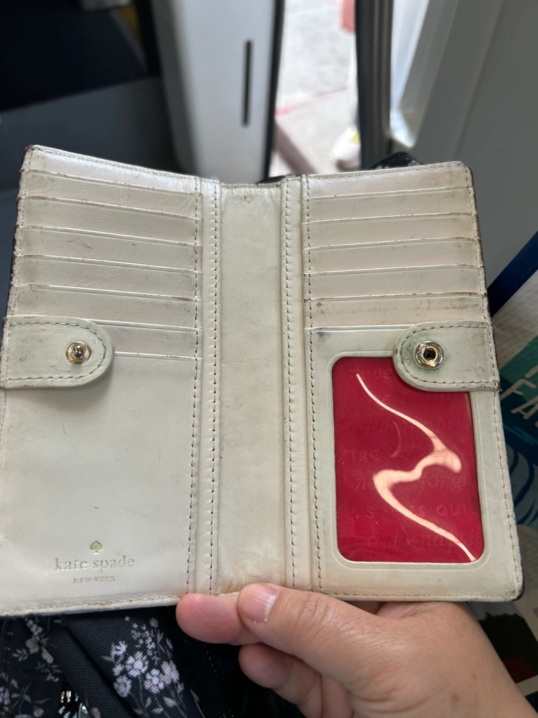Kate Spade Wallet - photo 2