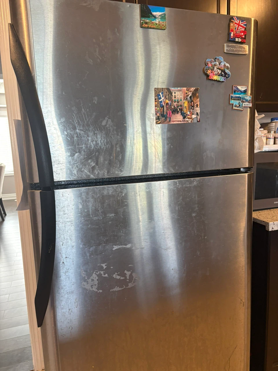 Refrigerator - photo 2