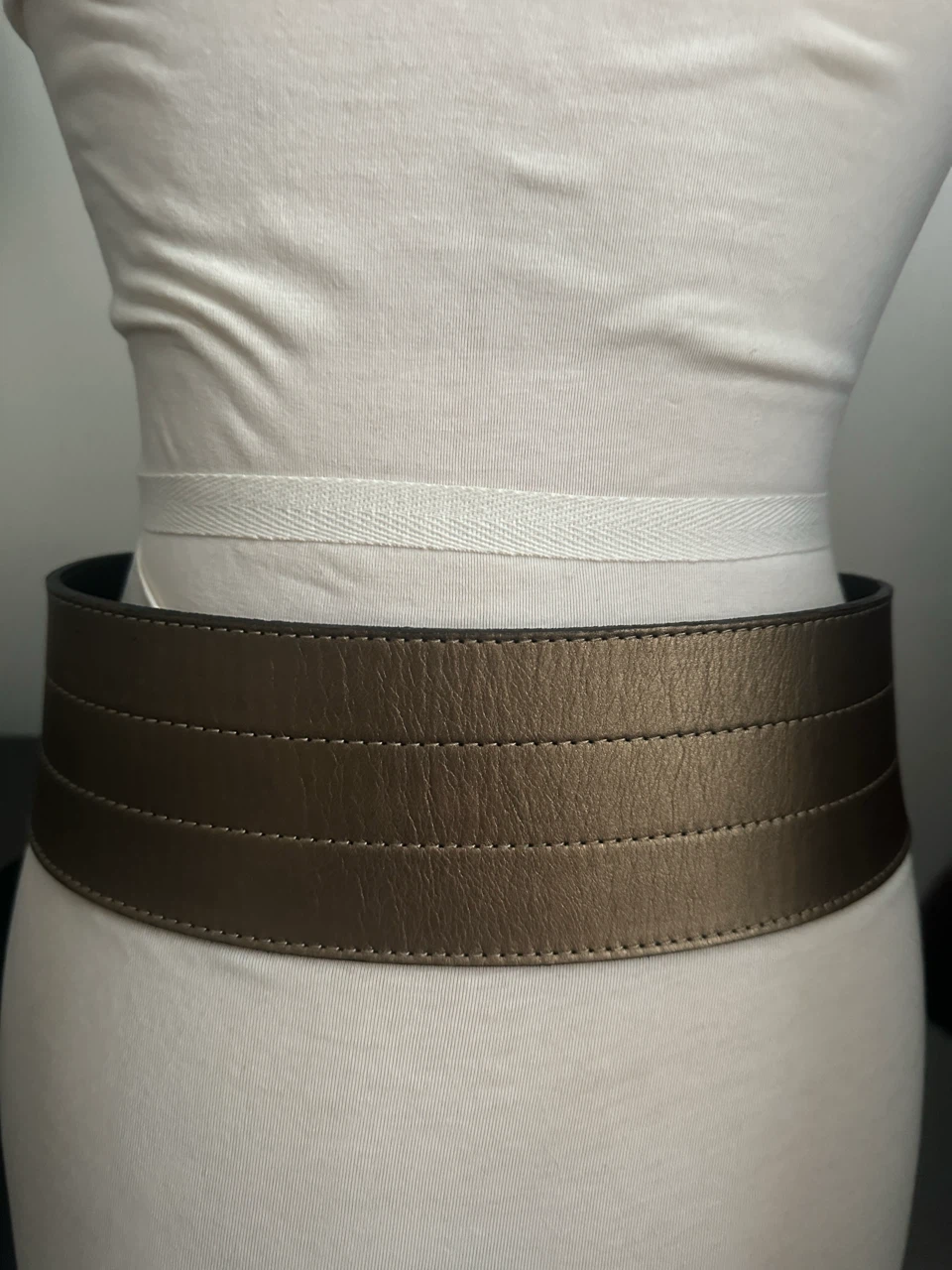 Wide Gold Metallic Fashion Belt with Buckle - photo 5