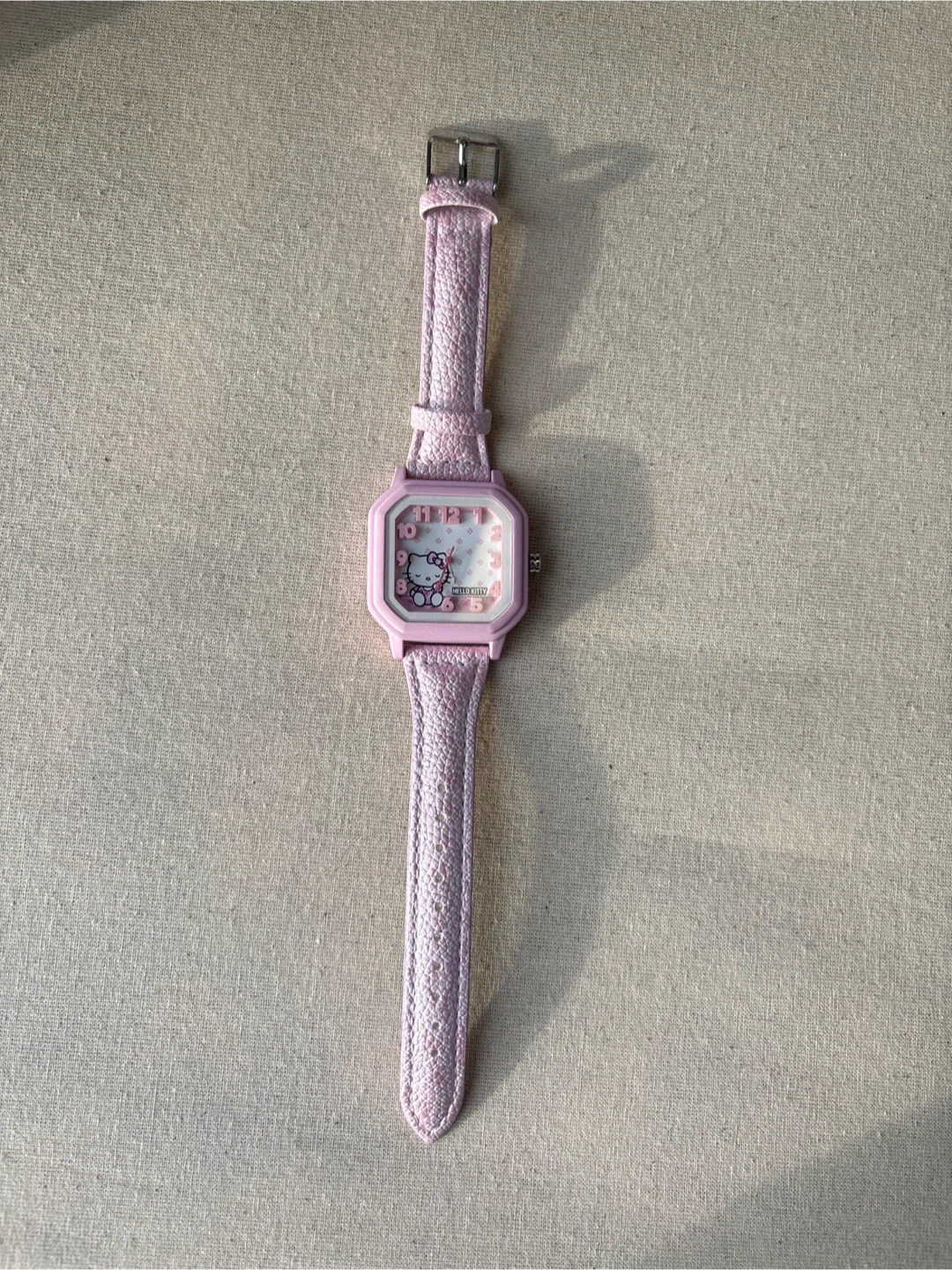 TRADE!! Hello Kitty Pink Analog Watch