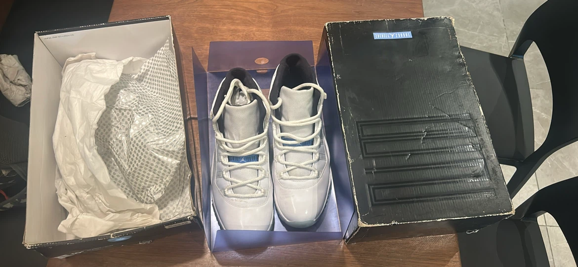 Air Jordan 11 Retro "Concord" Men's Size 9 - photo 2