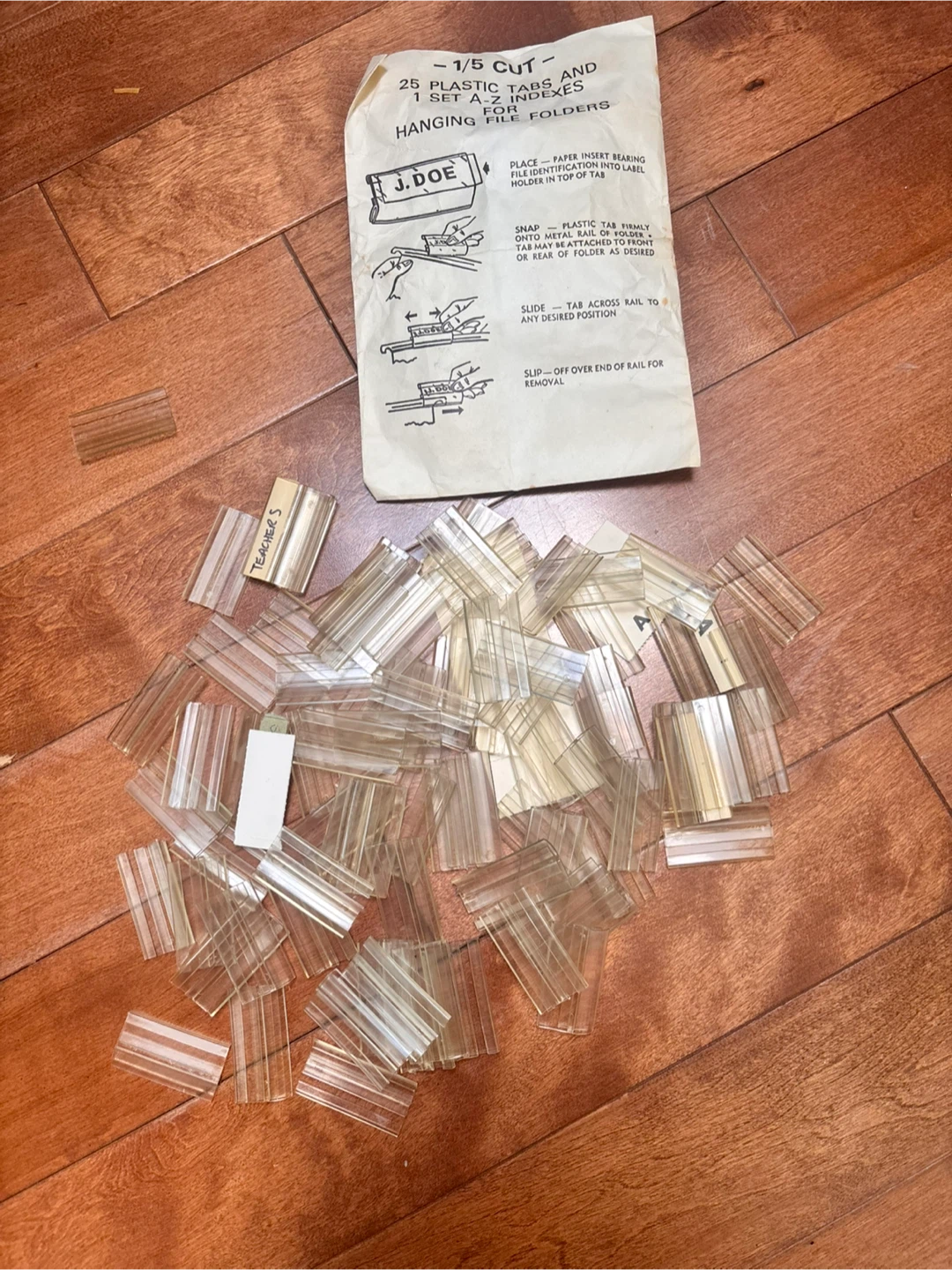 Plastic Tabs & 1 Set A-Z Indexes for Hanging File Folders