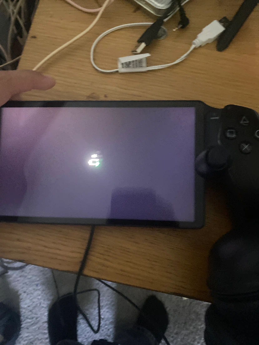 Selling PS portal with the case - photo 3