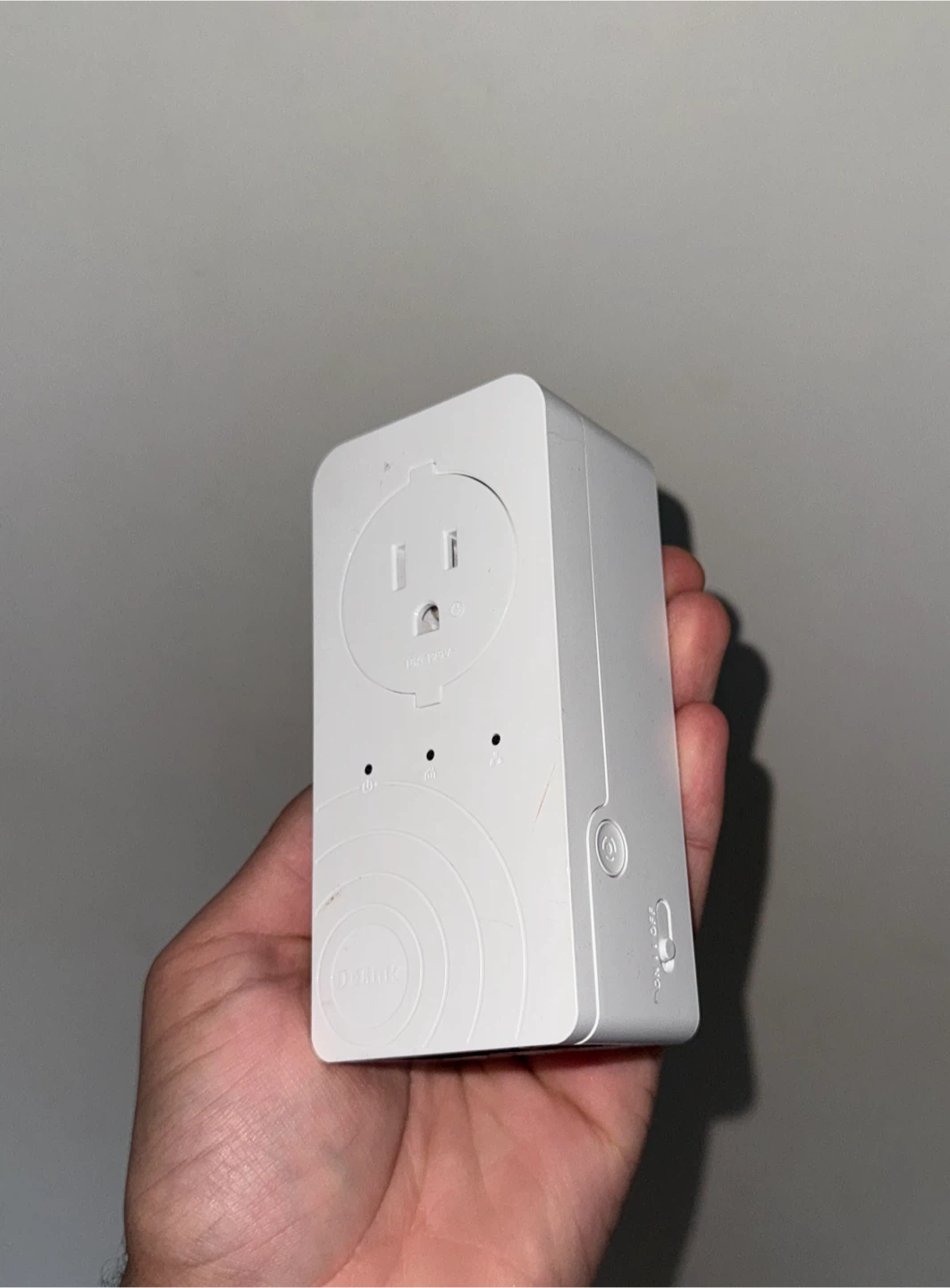 D-Link Smart Wifi Booster Includes Ethernet Wires