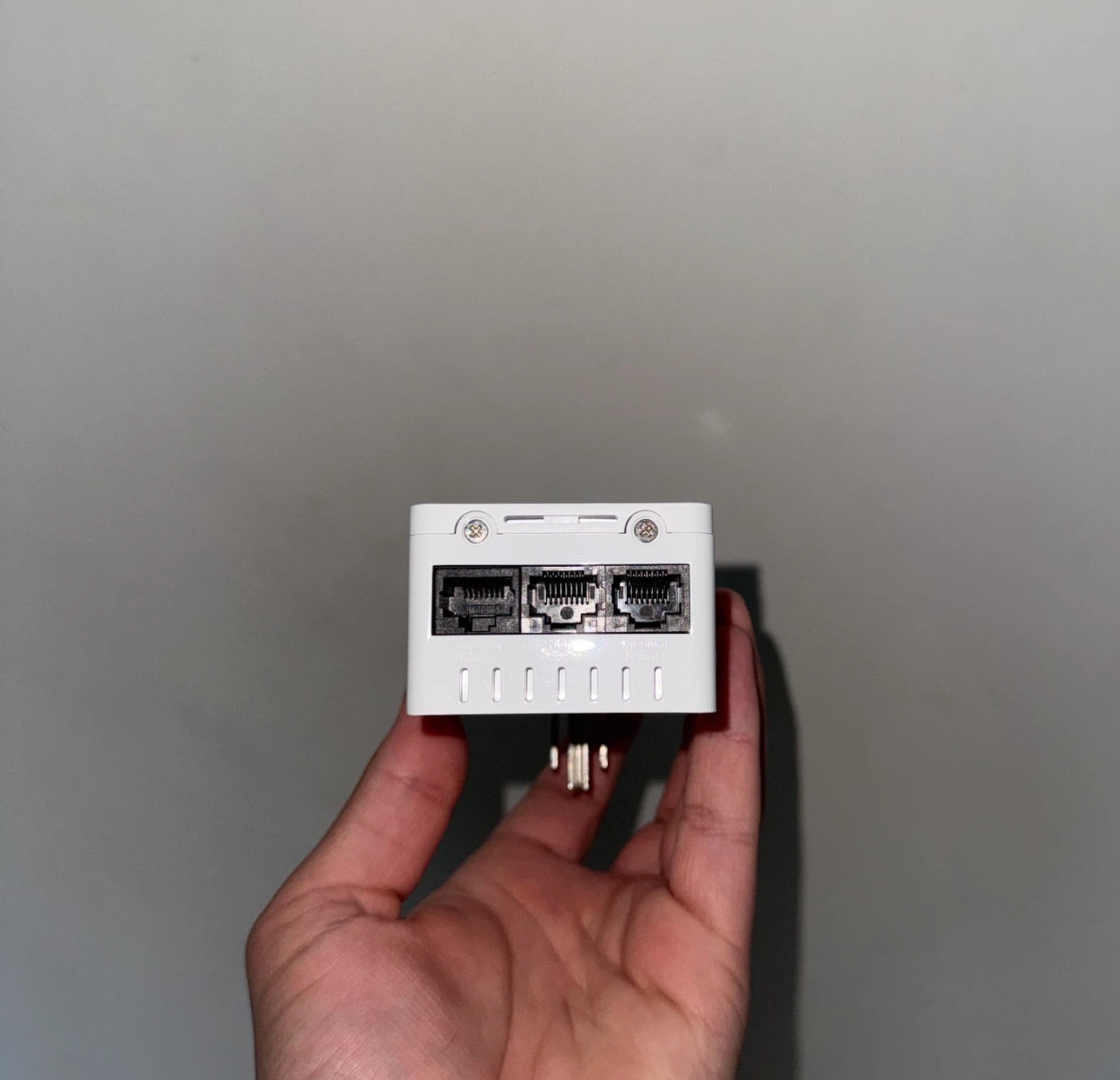 D-Link Smart Wifi Booster Includes Ethernet Wires - photo 2