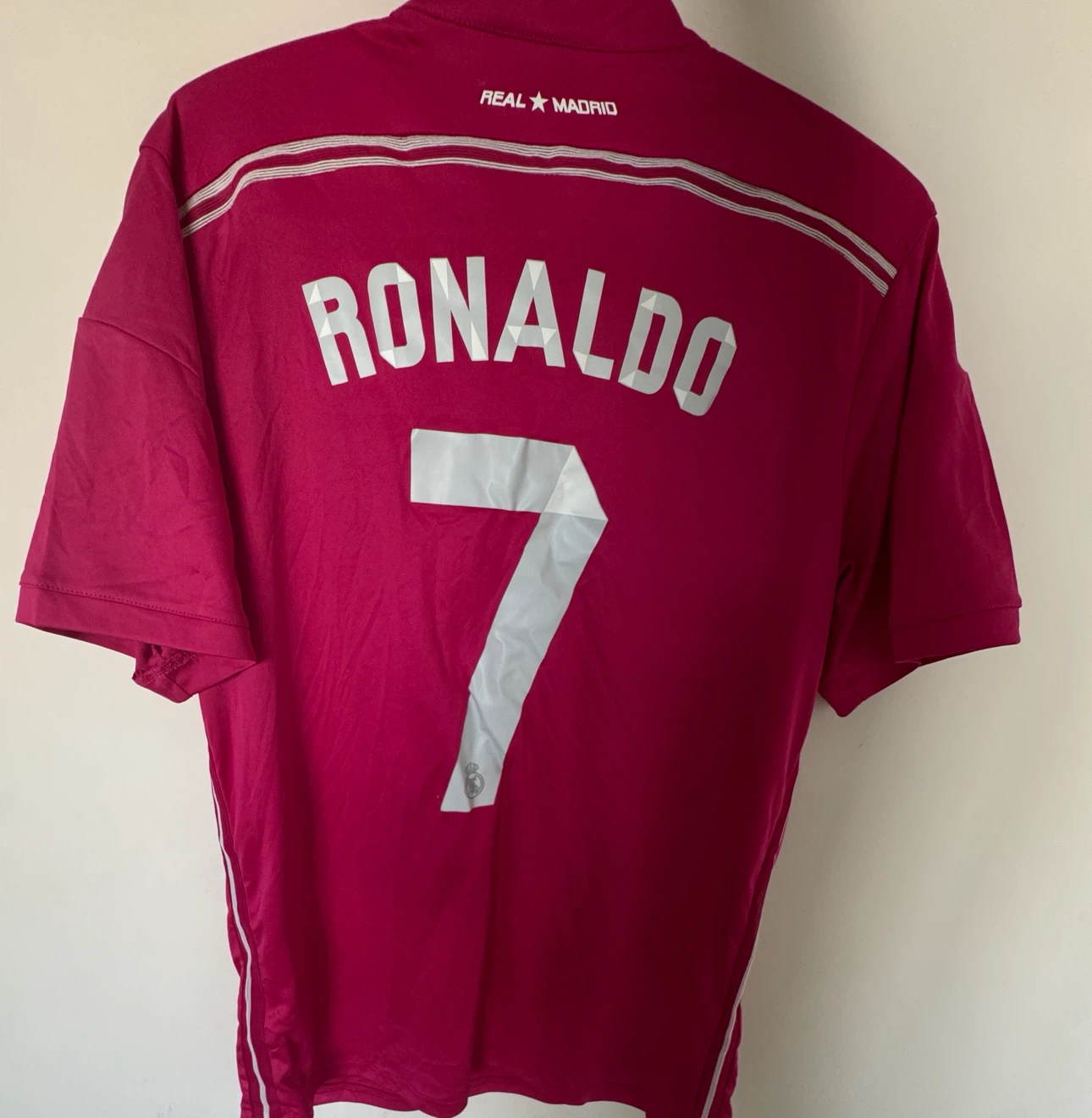 Ronaldo’s Jersey Men’s Size Large