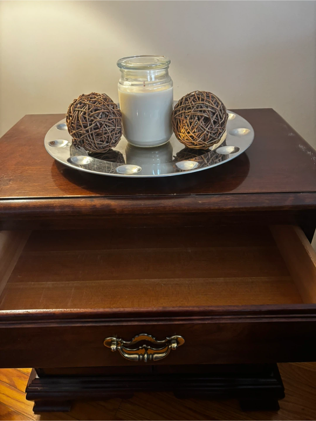Solid Wood End Tables x2 - photo 3
