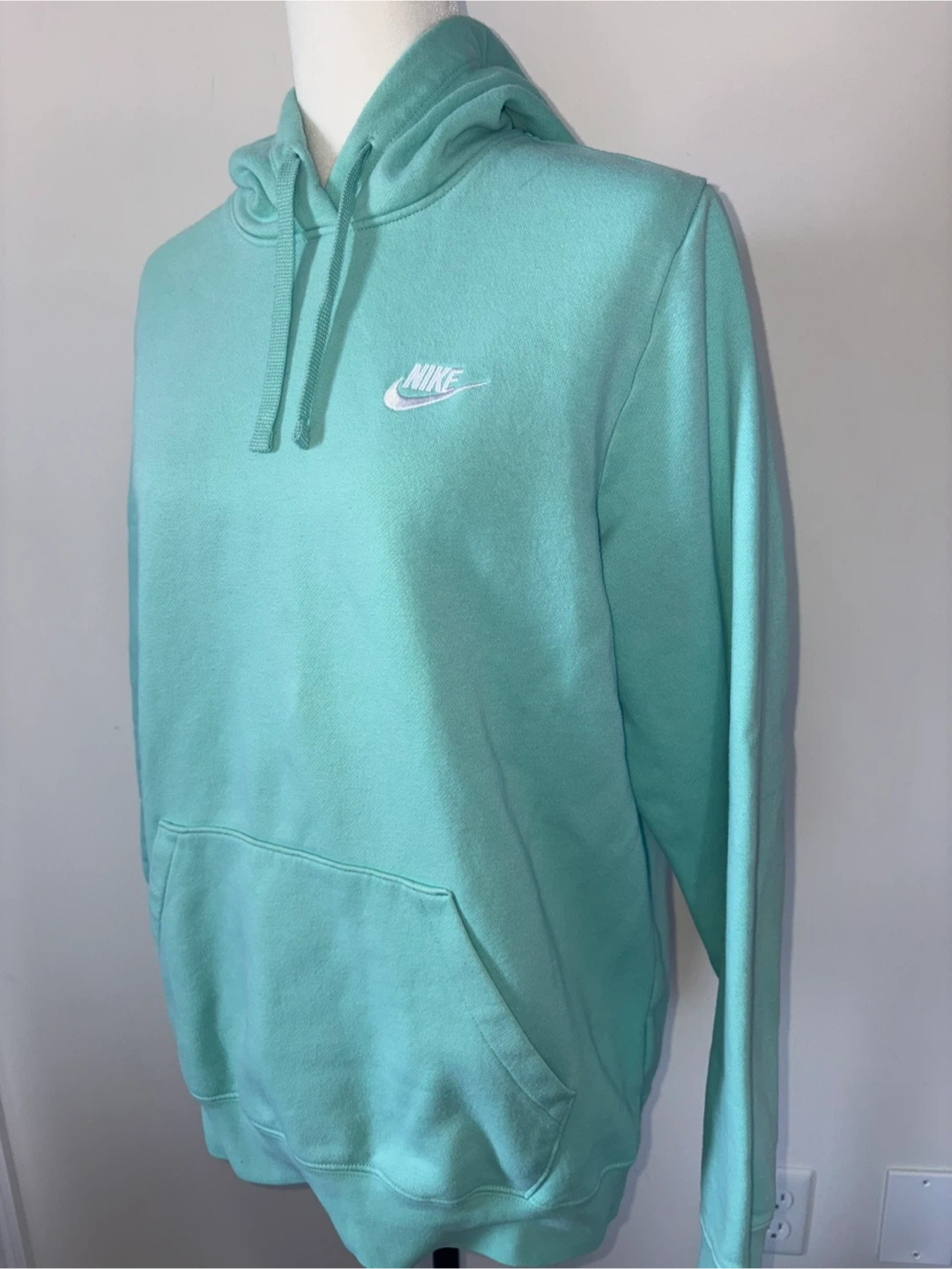 L - Nike Women's Hoodie - photo 3