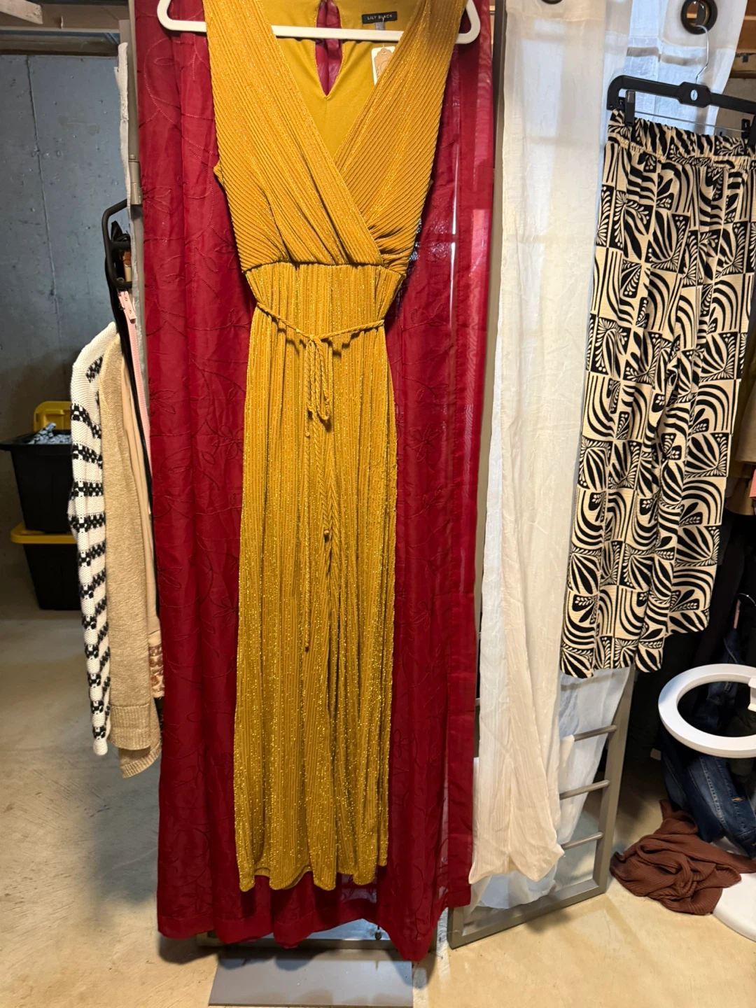 Lily Black Women's Mustard Yellow Pleated Jumpsuit Size L - photo 2