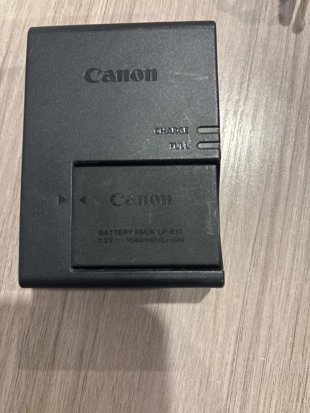 Canon LC-E17 Battery Charger and LP-E17 Battery