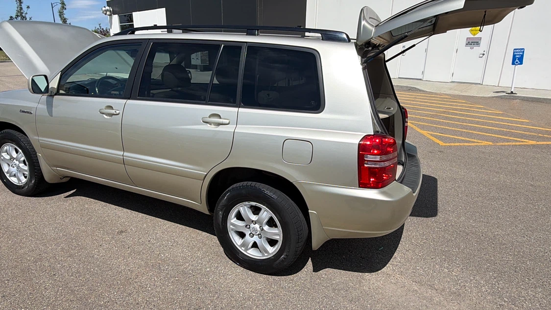 2001 Toyota Highlander Limited SUV - photo 4
