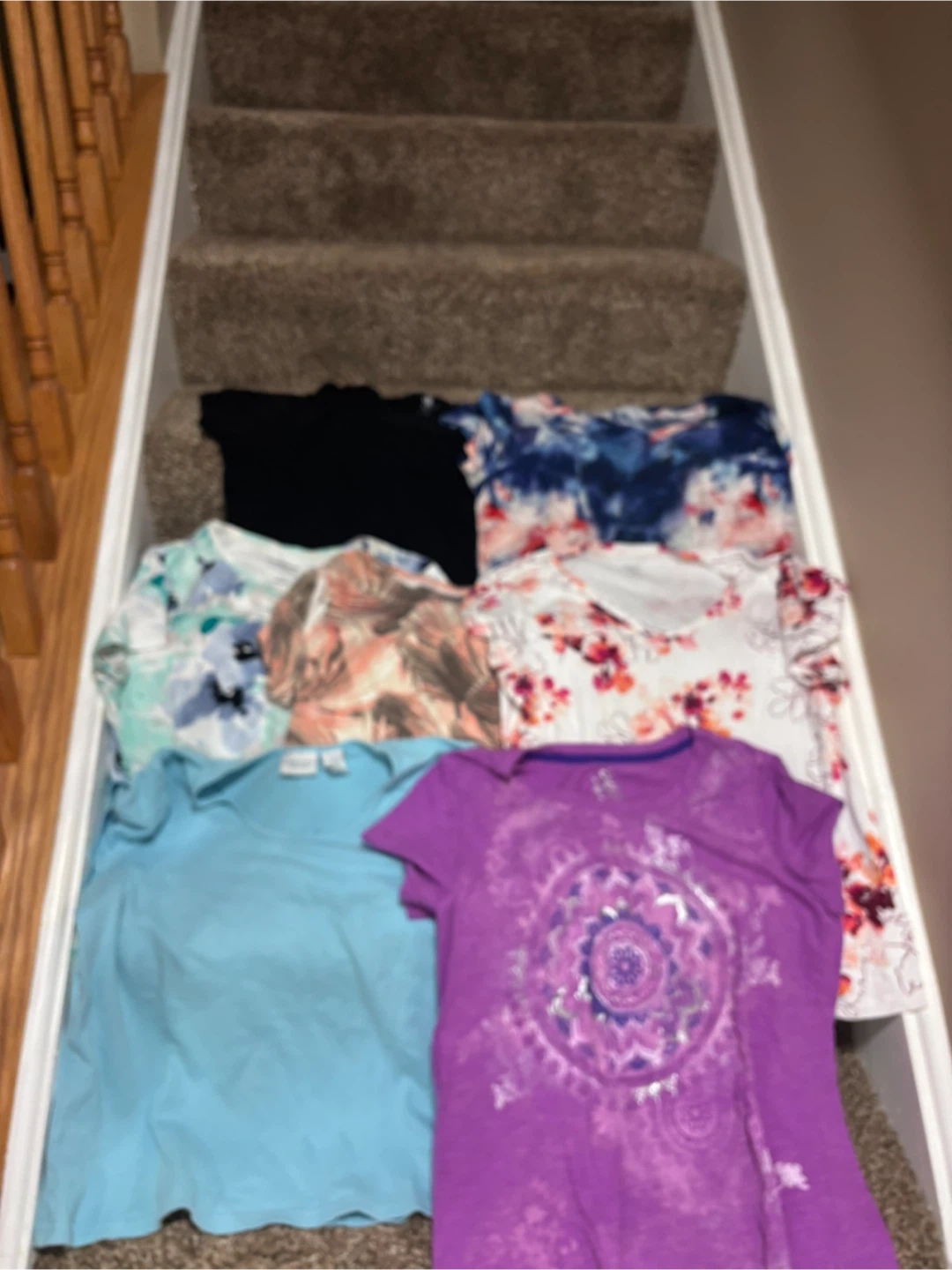 Lot of 7 Size L Assorted Women's T-Shirts - photo 2