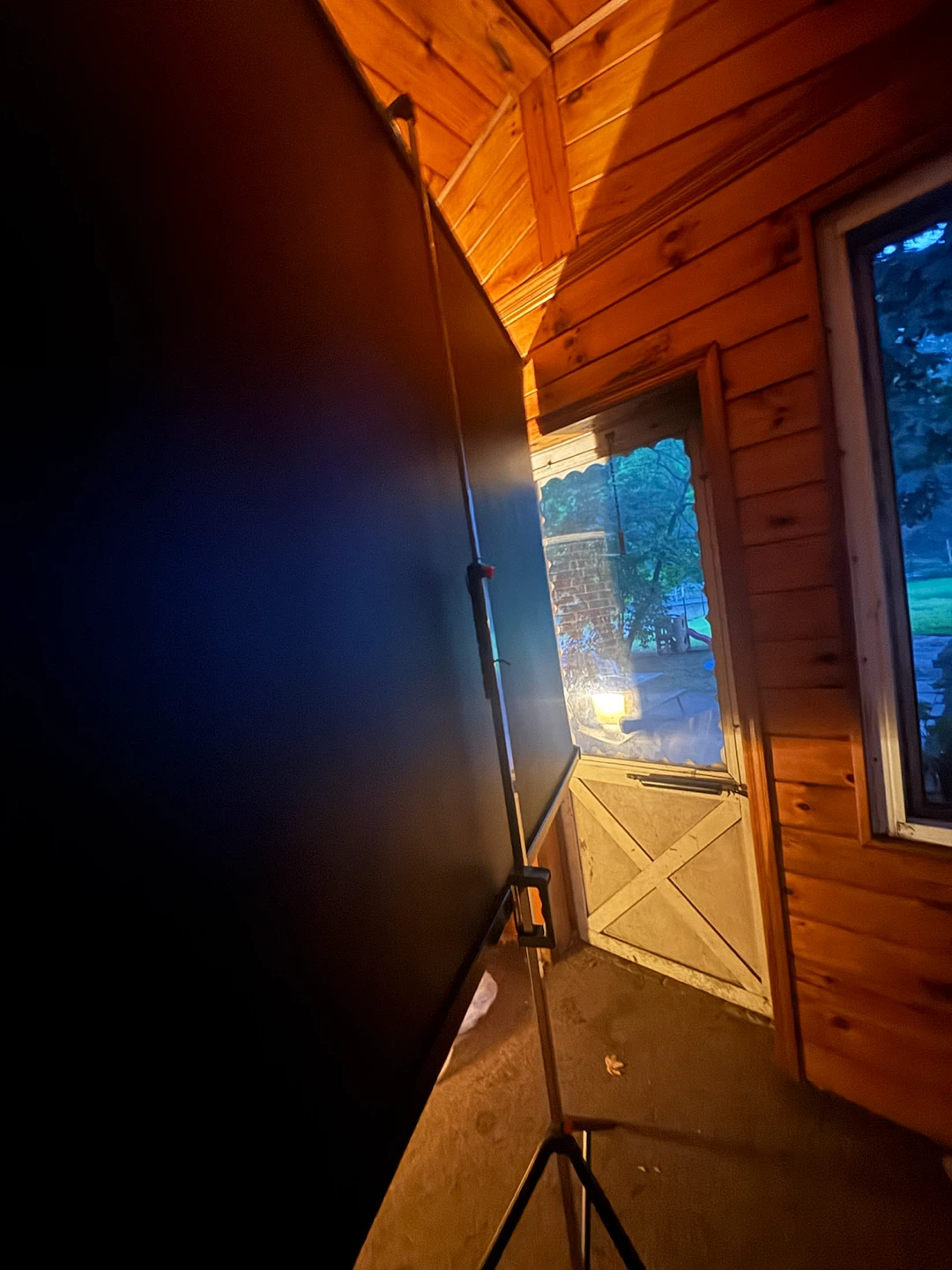 Projector screen - photo 2