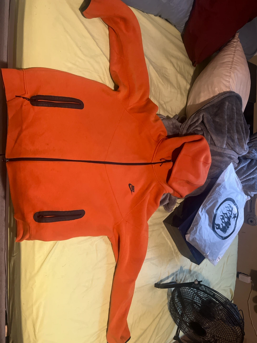 look for trades Nike Tech Fleece