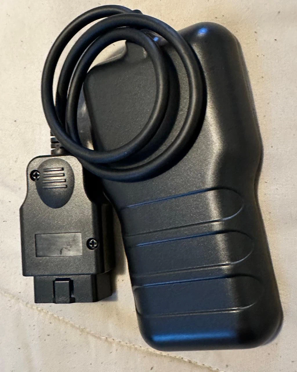 V500 OBD II Car Diagnostic Scanner - photo 3