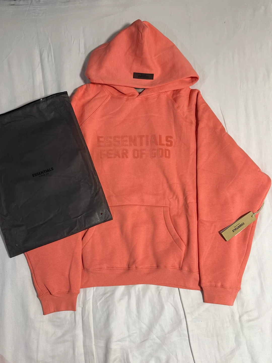 ESSENTIALS “CORAL” SET - photo 2