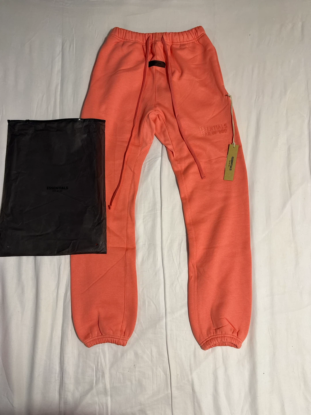 ESSENTIALS “CORAL” SET - photo 3