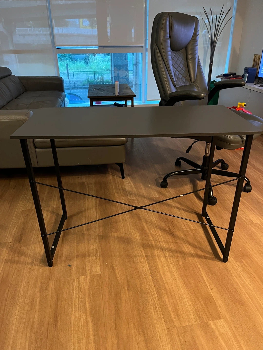 Table - photo 2