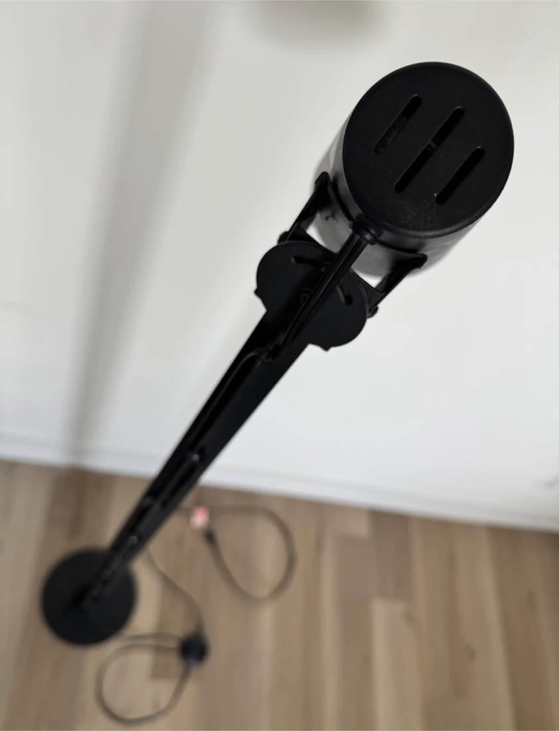 Modern Black Floor Lamp - photo 3