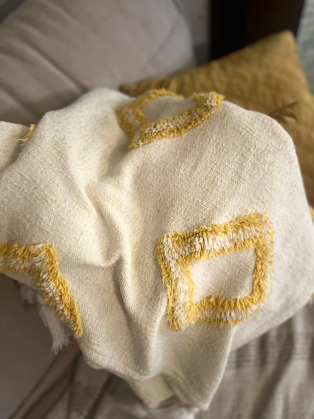 Golden Yellow Velvet Pillows and Textured Throw - photo 5