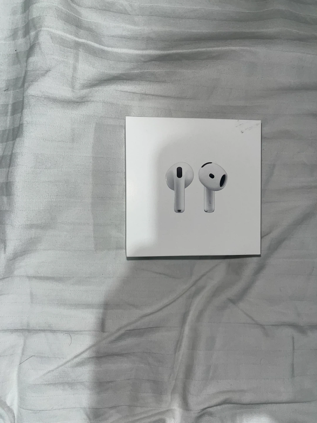 Apple AirPods 4