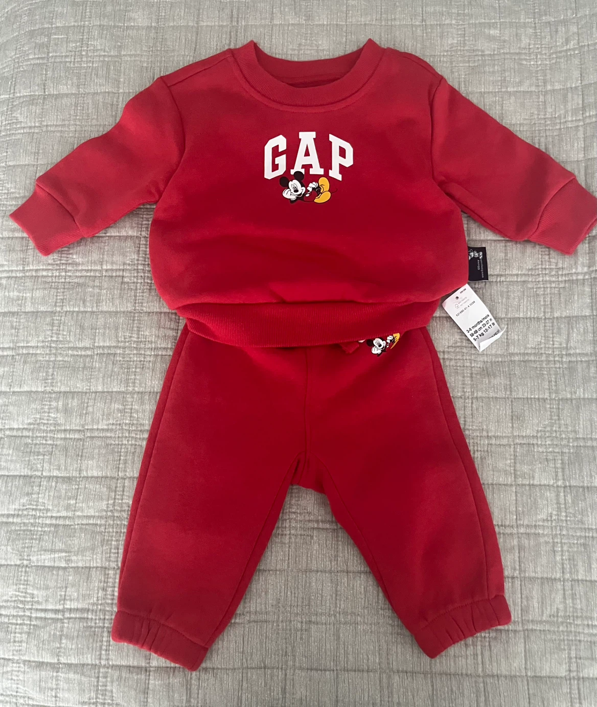 BNWT GAP x Disney Baby Mickey Mouse Sweat Set