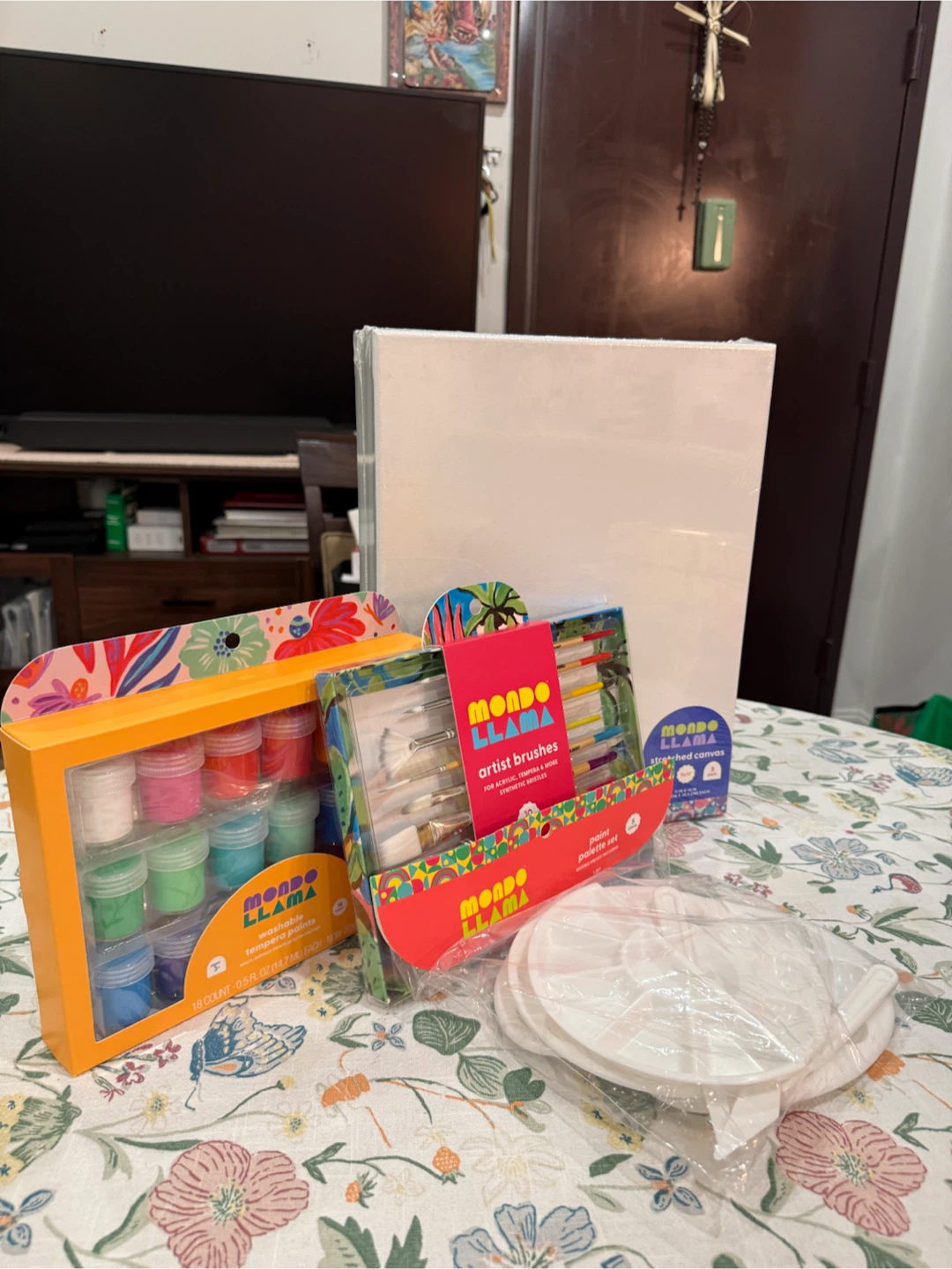 Mondo Llama Painting Supply Bundle - photo 3